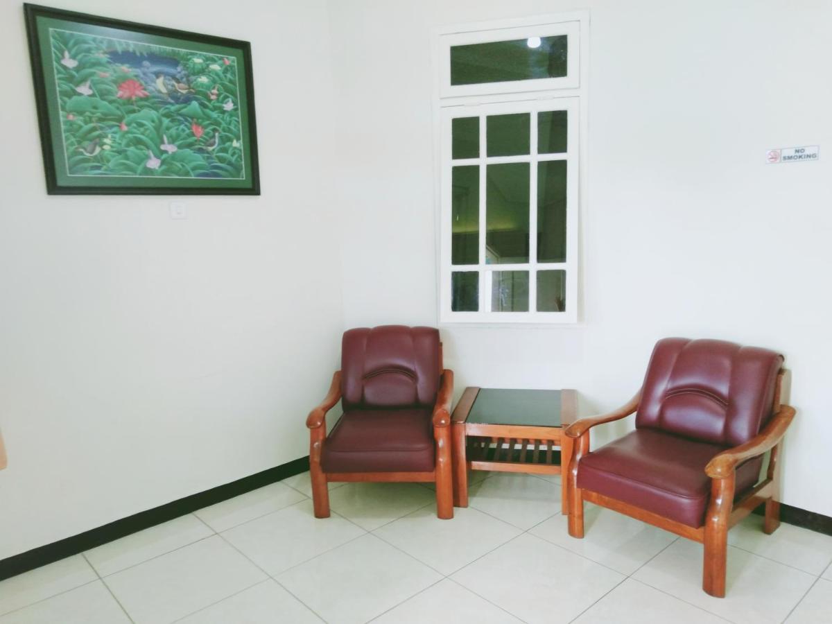 Hotel Taman Indah Madiun Exterior foto